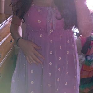 Purple dress with daisies